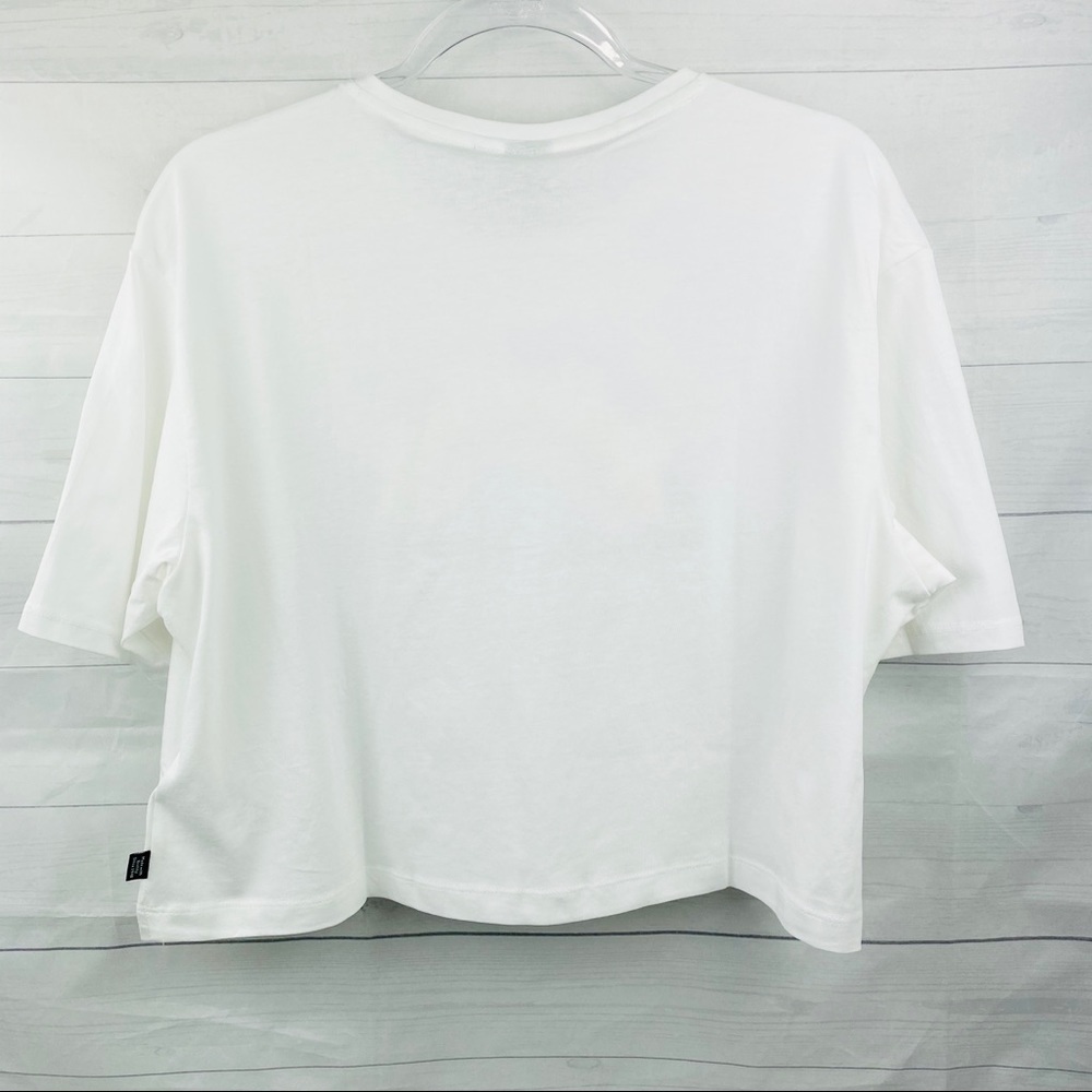 Puma | Women's Cropped Puma Tee - Picture 2 of 4